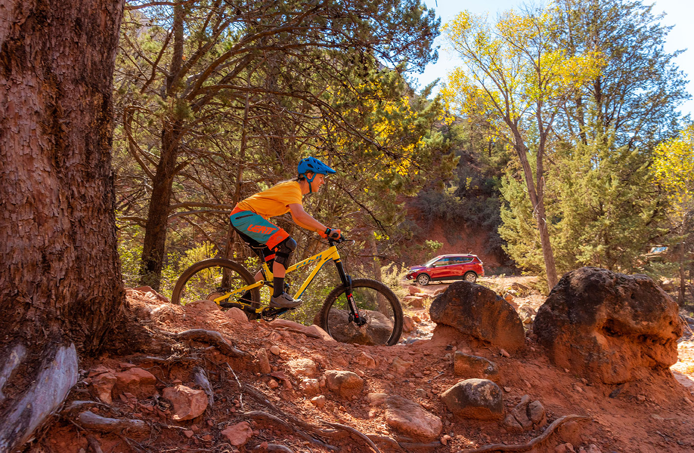 Mountain Biker Lauren Gregg cruising red rock of Sedona, Az. Daniel Britton, Lifestyle, Adventure Photographer