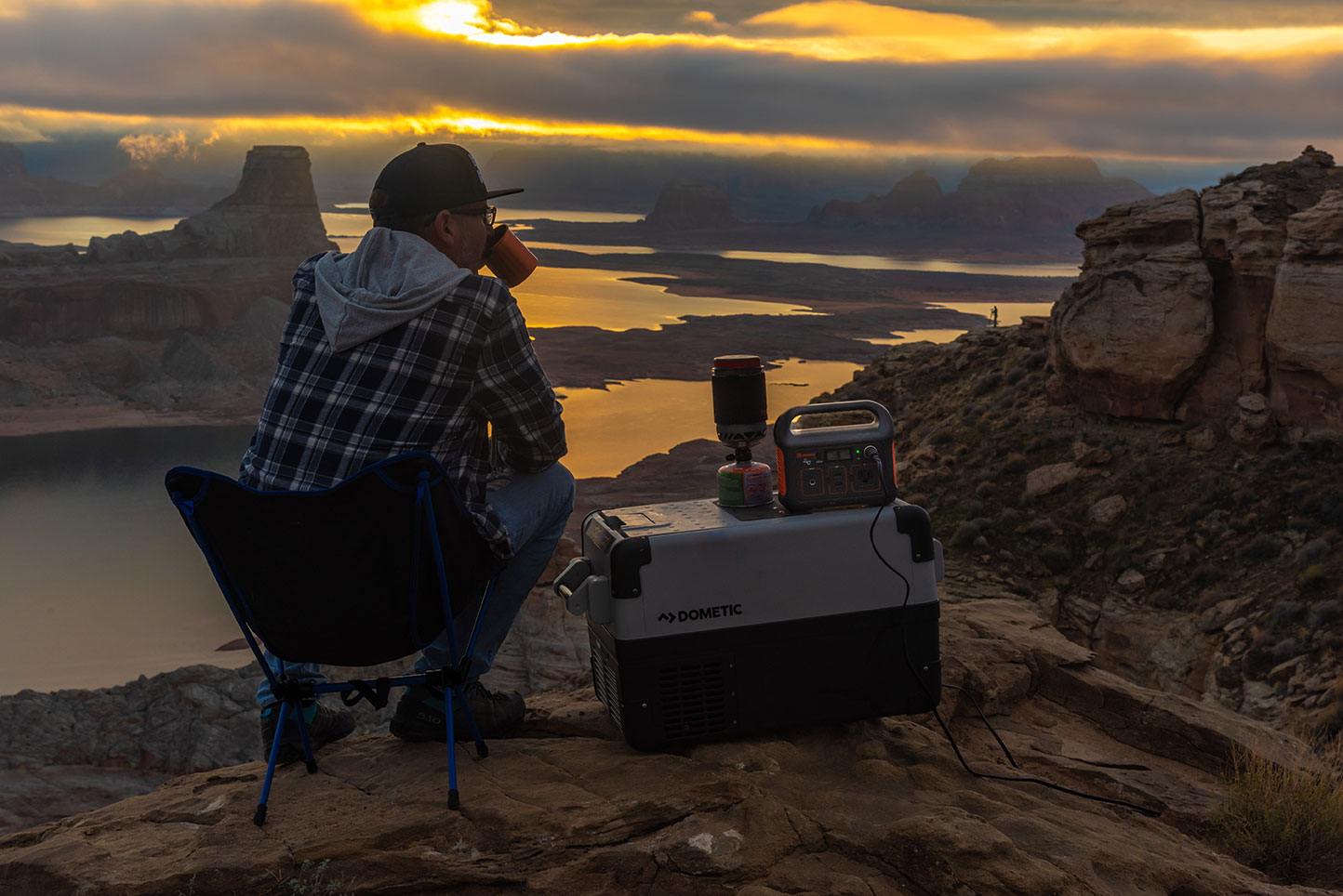 Camping, Lake Powell, Dometic, Jackery Adventure Sunrise Photoshoot, Lifestyle Photographer, Daniel Britton